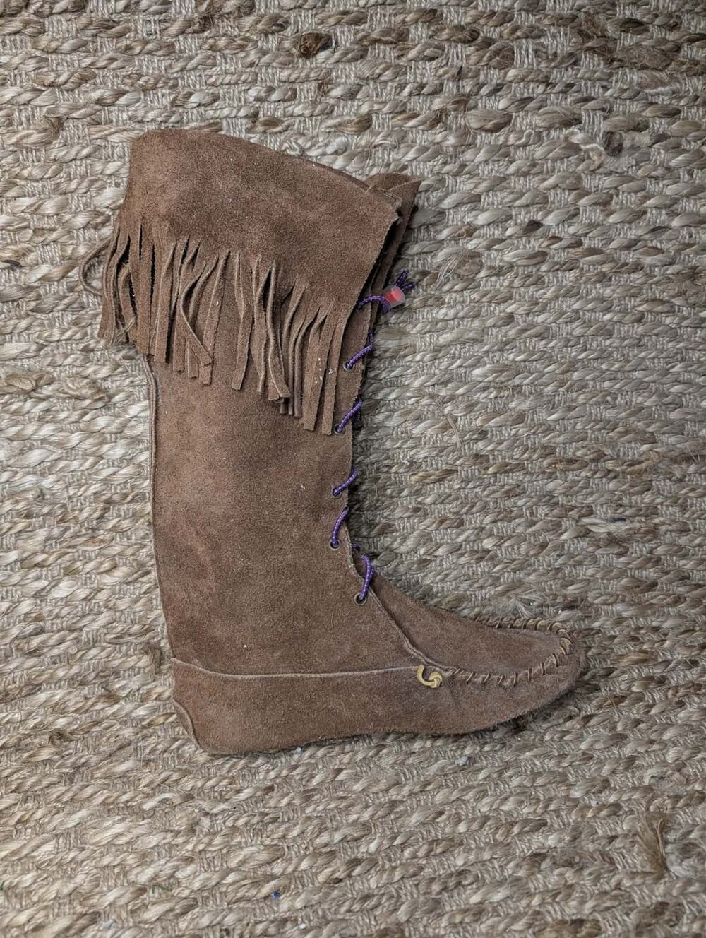 Knee High Purple Lace Up Suede Leather Moccasins Fringe Boots Womens Size 9.5
